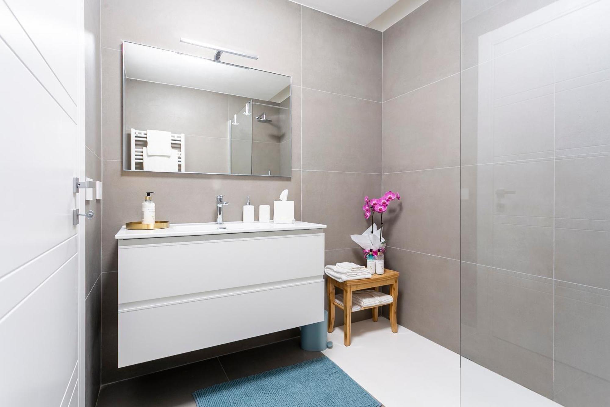 Colosseum Luxury 41
