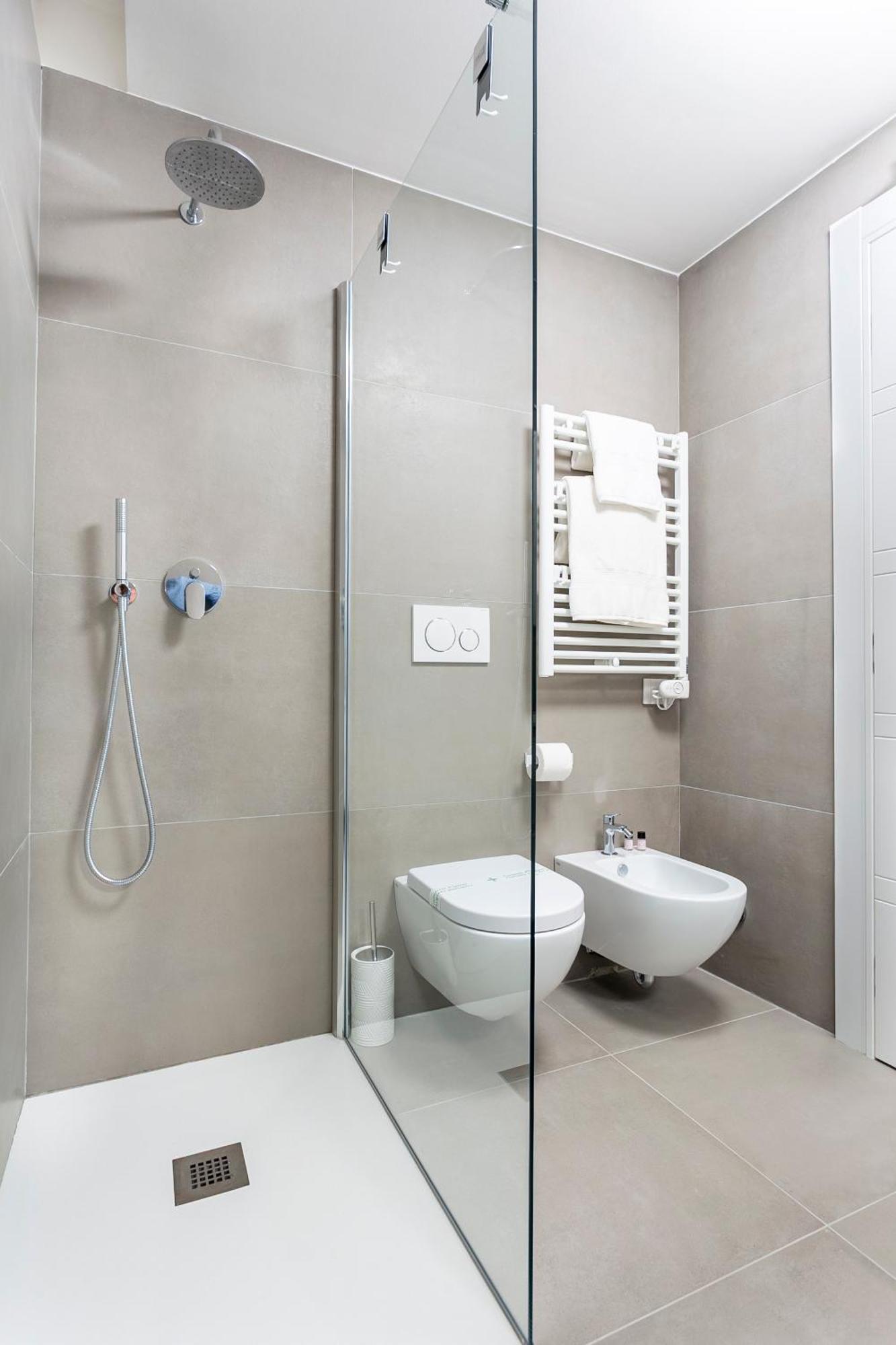 Colosseum Luxury 41